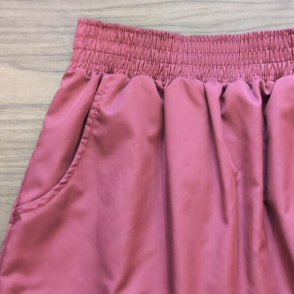 3/$20 AMERICAN APPAREL Sporty Skirt Burgundy Mini A-Line Active Pull On - Picture 2 of 8